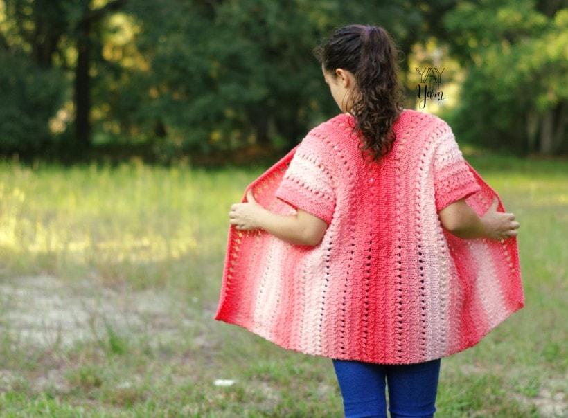 Easy plus size knitted kimono cardigan made from a rectangle for beginners