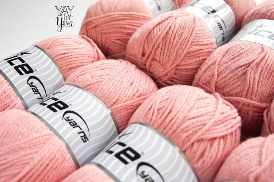 ice yarns favorite worsted in powder pink